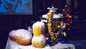 Зимний корпоратив в ресторане Графин! Снег и вьюга, свечи и старинная хроника, звуки скрипки и авторское меню от нашего бренд шефа Gael Schaller